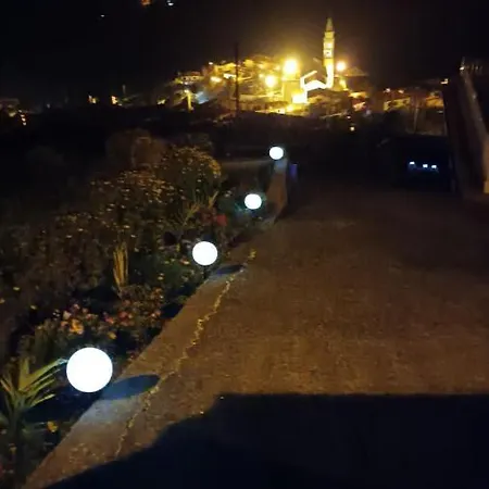 בית נופש Panoramic Ocean View House *