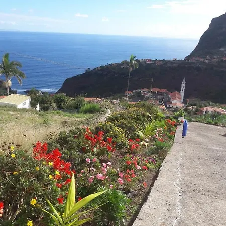 Сasa de vacaciones Panoramic Ocean View House *