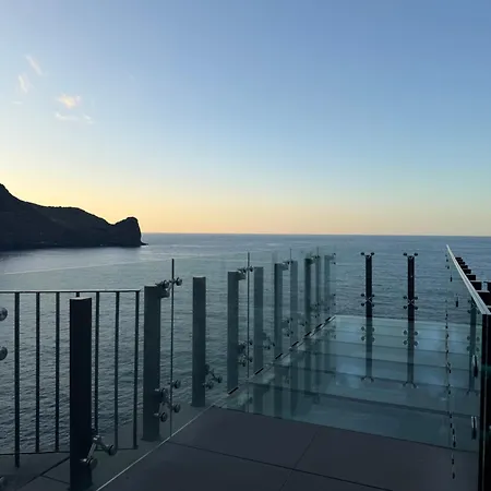 Panoramic Ocean View House Vakantiehuis São Roque do Faial