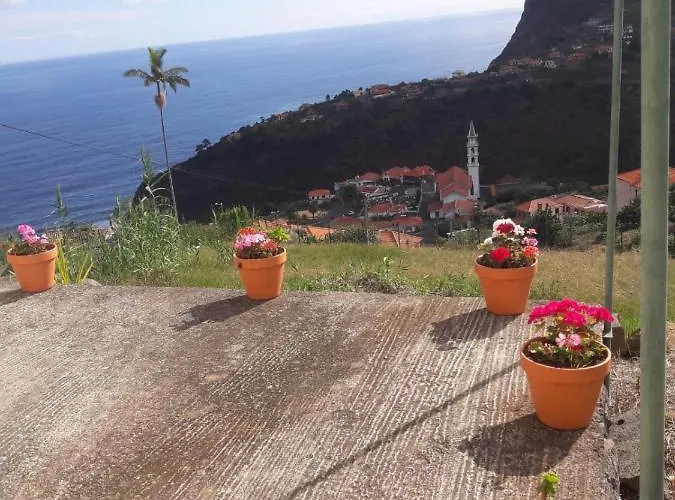 Panoramic Ocean View House